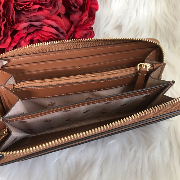 Kate Spade New York Jackson Luggage Brown Wallet - Picture 5 of 7
